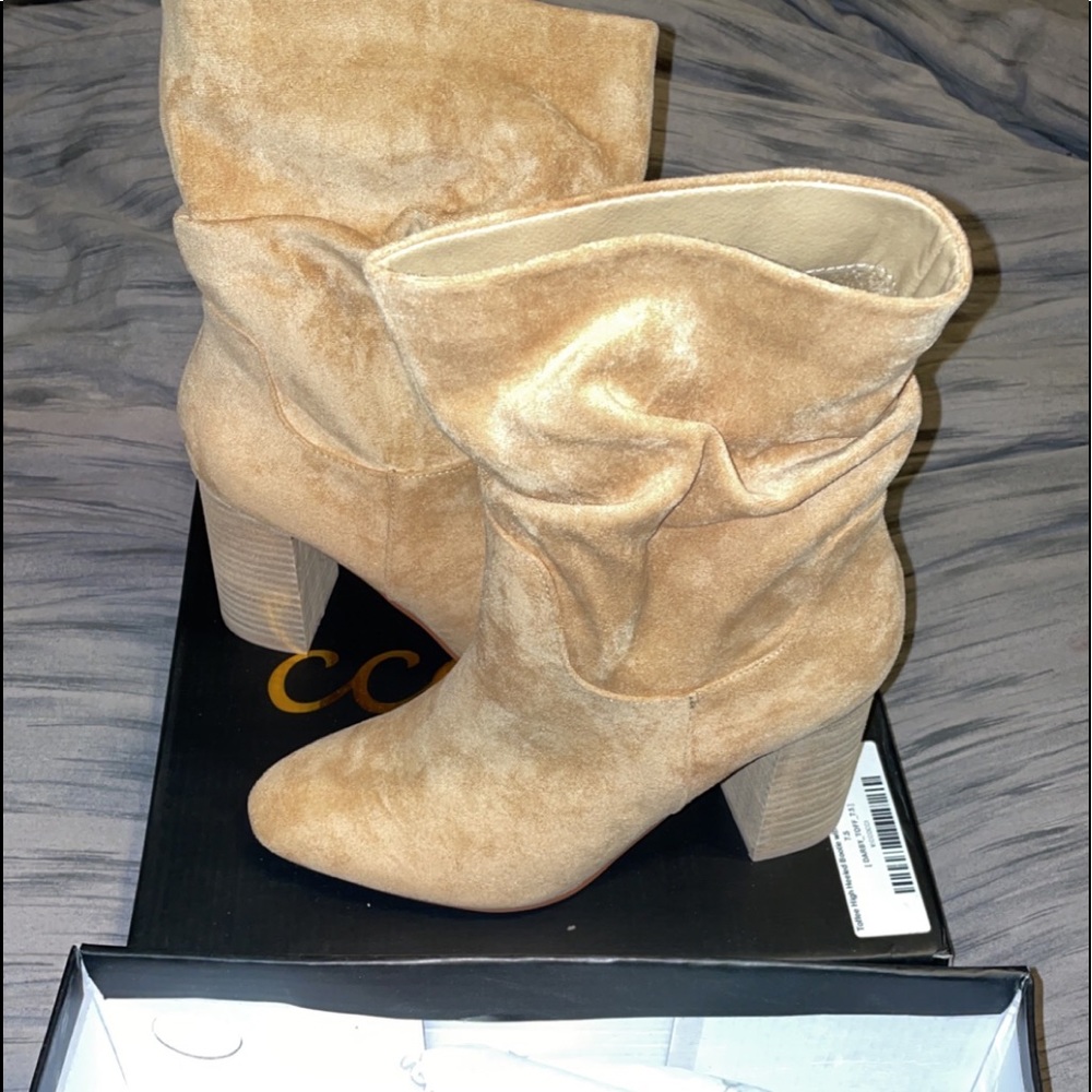 Ccocci - “Toffee” colored - Darby Suede Slouchy Midi Block Heel Booties 7.5